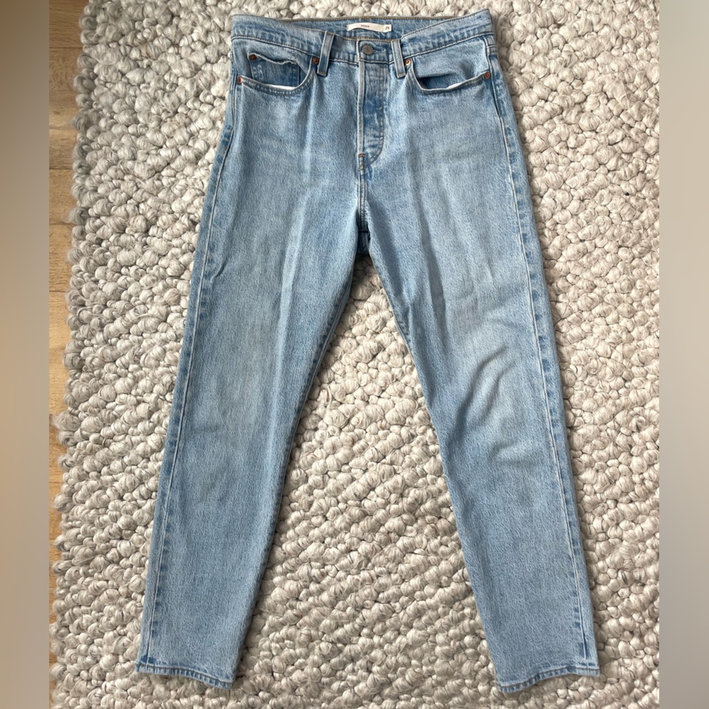 Levi’s Wedgie sz29